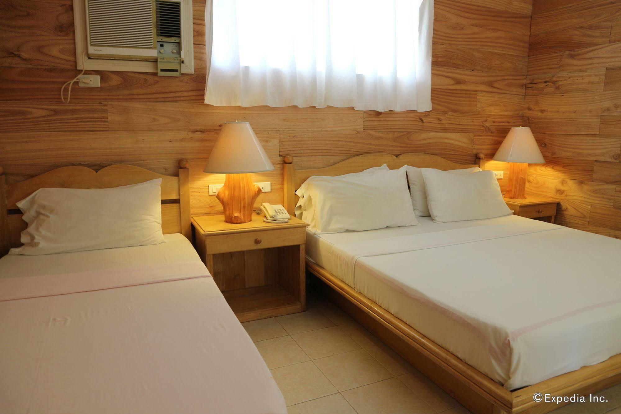 Antulang Beach Resort Siaton Eksteriør bilde